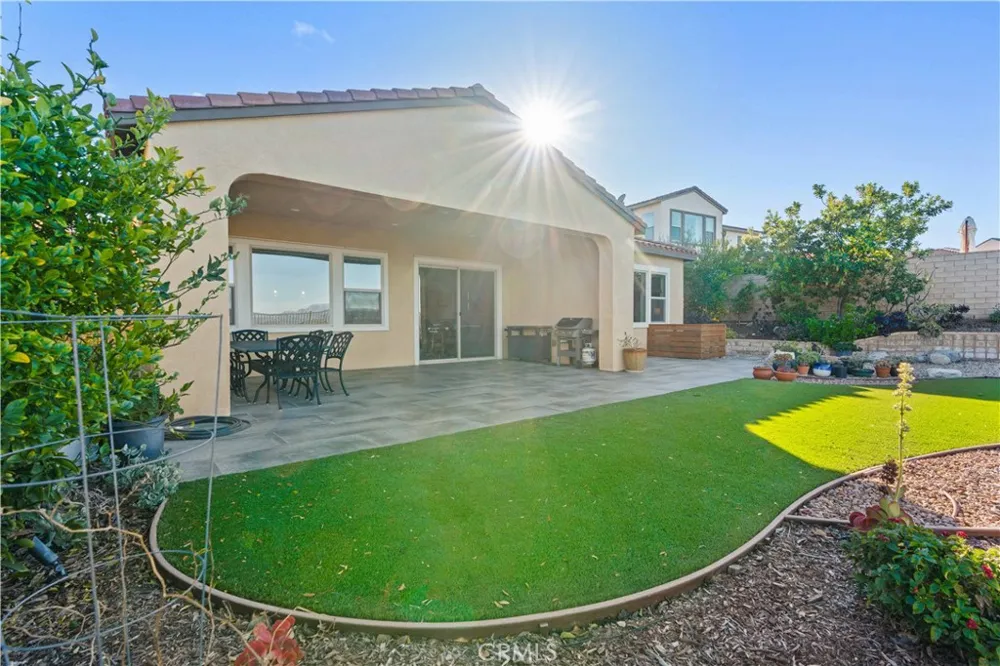 18619 Cedar Crest Drive Canyon Country, CA 91387