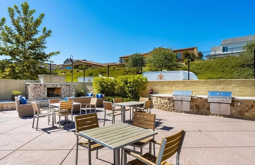 18619 Cedar Crest Drive Canyon Country, CA 91387