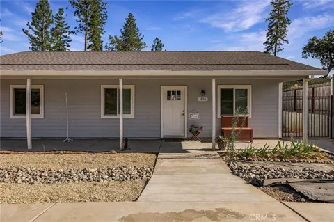 1426 Sleepy Hollow Lane