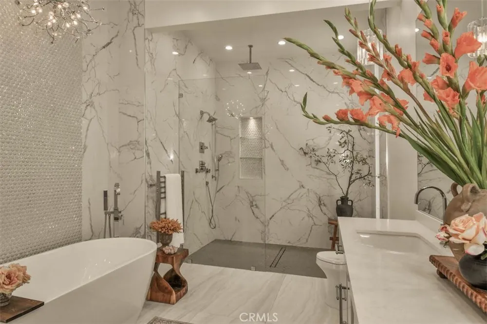 5124 Boda Place Woodland Hills, CA 91367