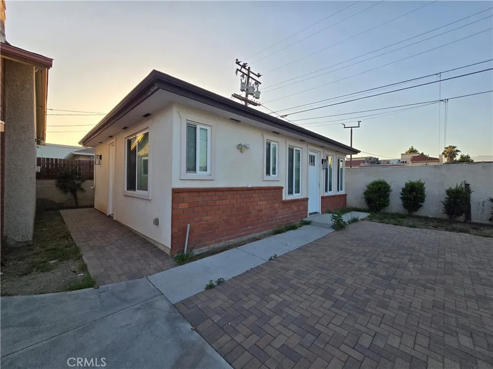 205 E Bencamp San Gabriel, CA 91776