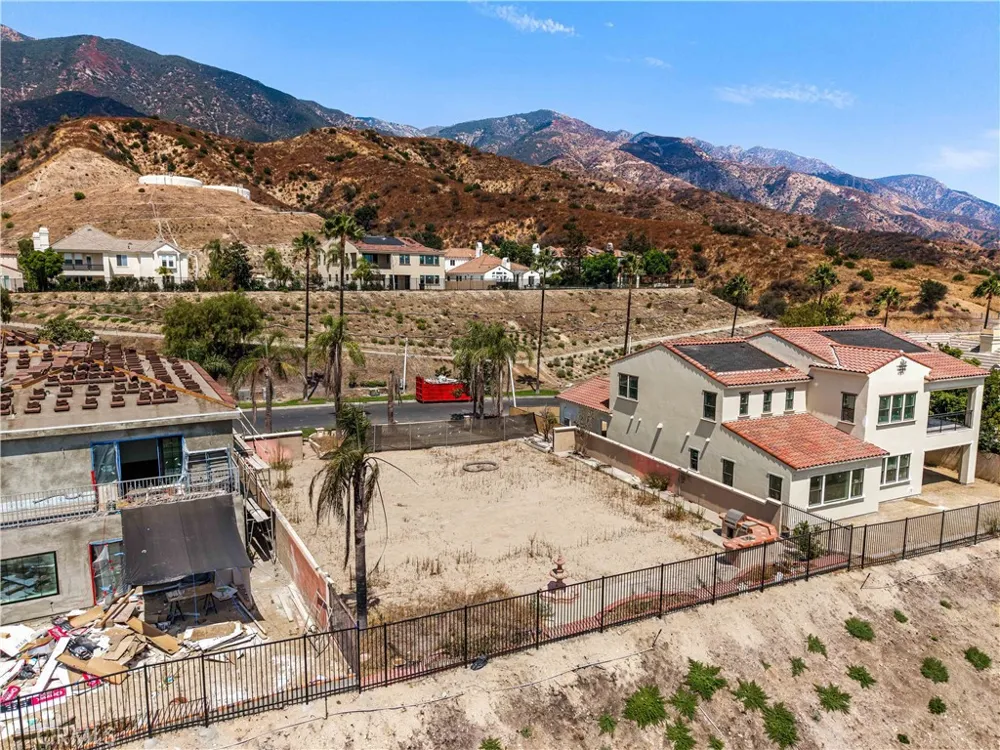 3873 Lilac Canyon Ln Altadena, CA 91001