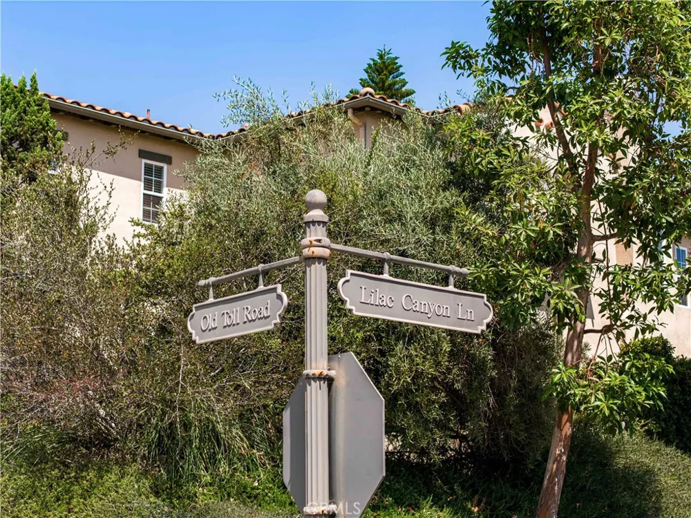 3873 Lilac Canyon Ln Altadena, CA 91001