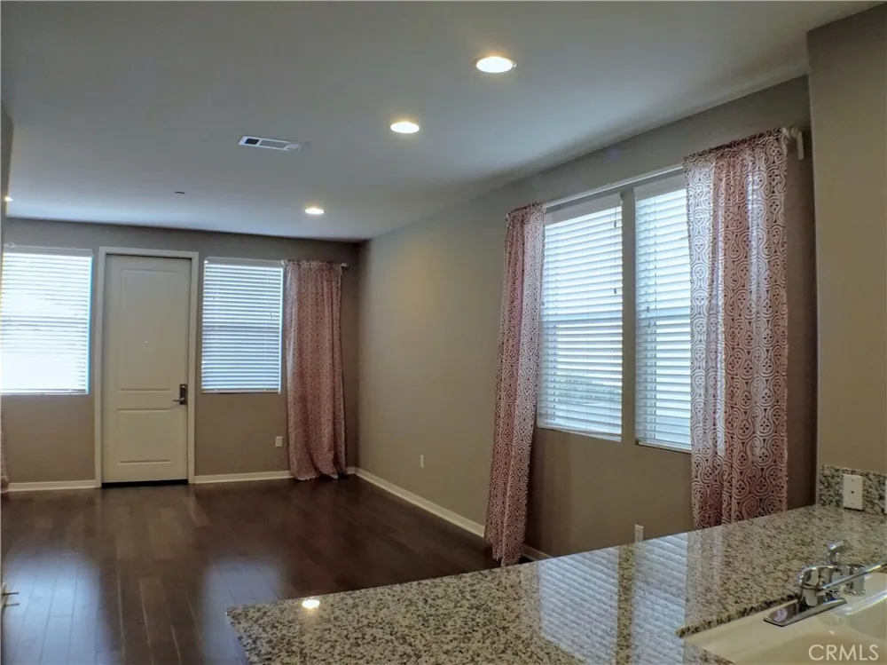 16674 Bellflower Boulevard Bellflower, CA 90706