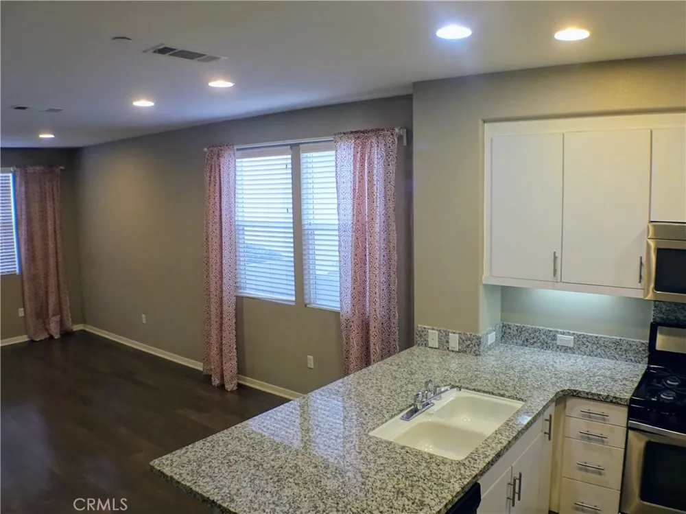 16674 Bellflower Boulevard Bellflower, CA 90706