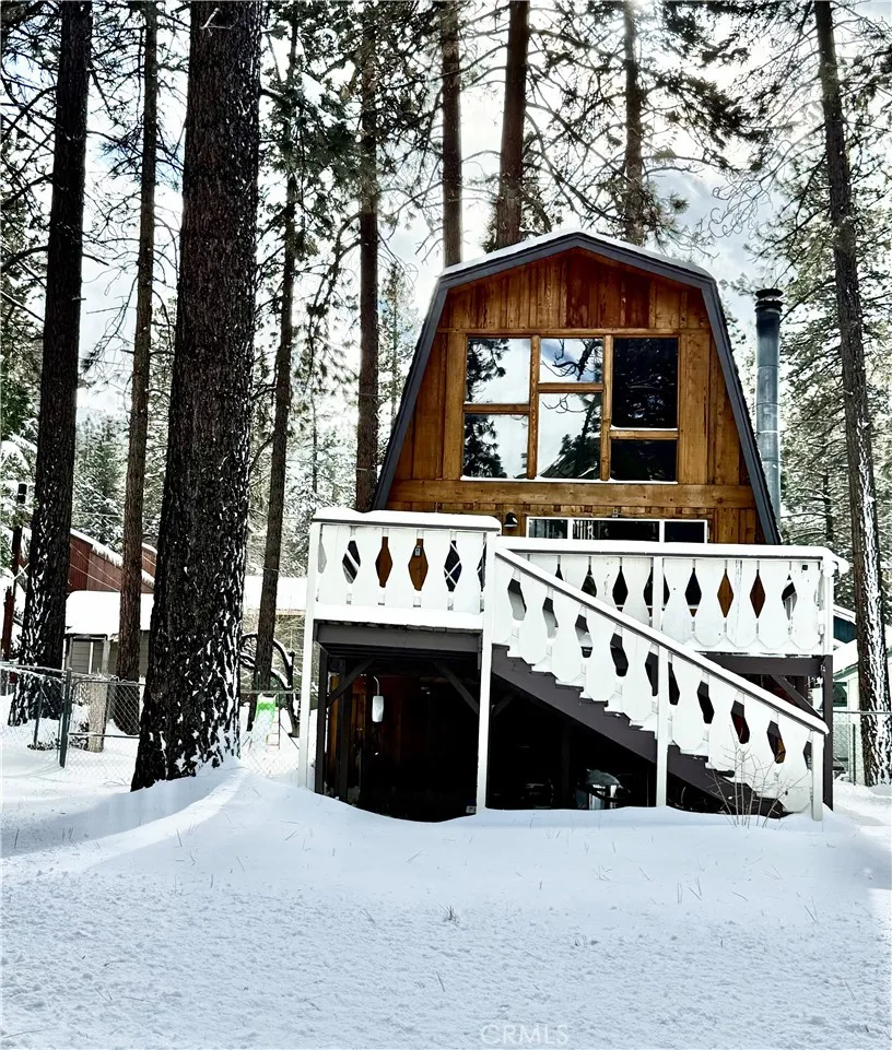 1625 Virginia Wrightwood, CA 92379