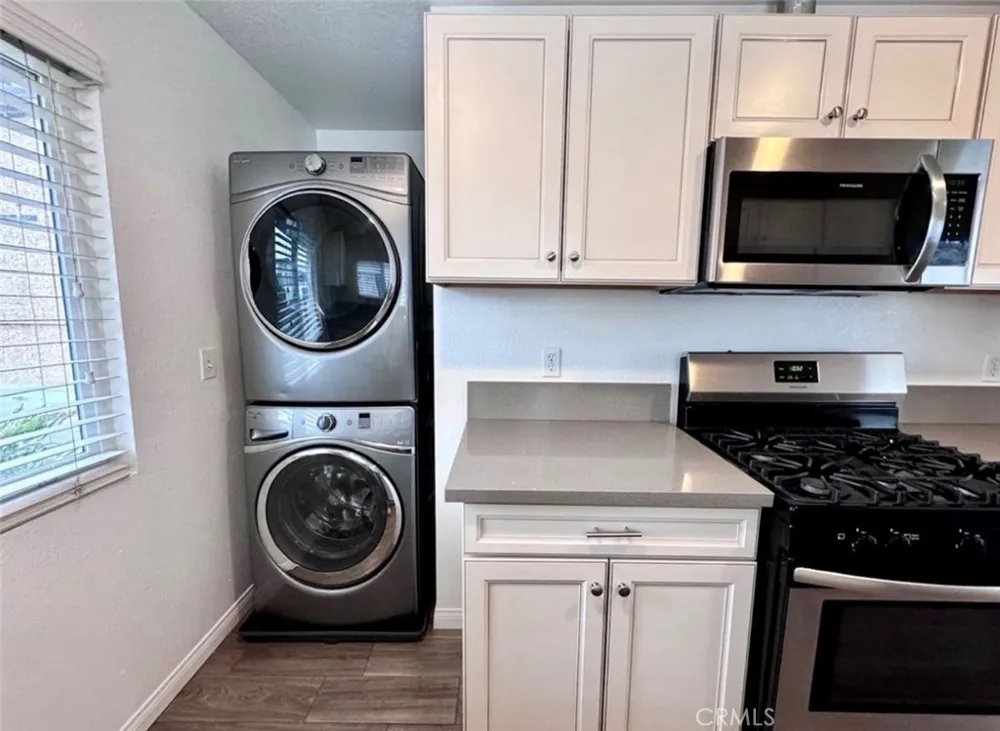 13512 Penn Whittier, CA 90602