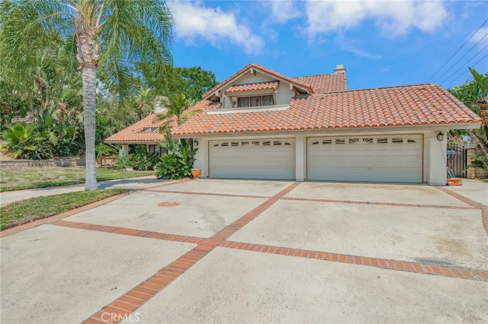 6087 Vineyard Rancho Cucamonga, CA 91701