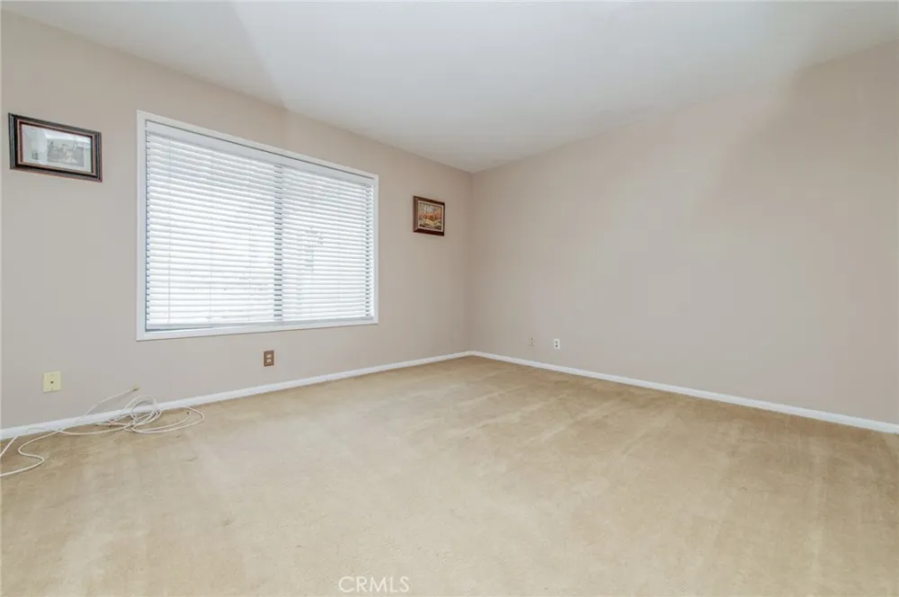 6087 Vineyard Rancho Cucamonga, CA 91701