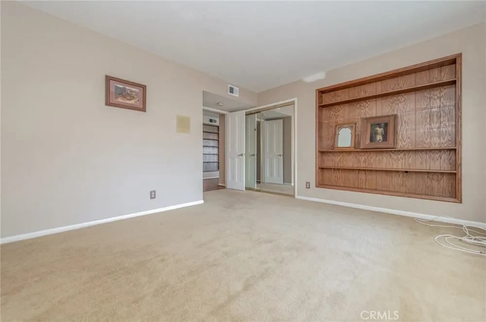6087 Vineyard Rancho Cucamonga, CA 91701