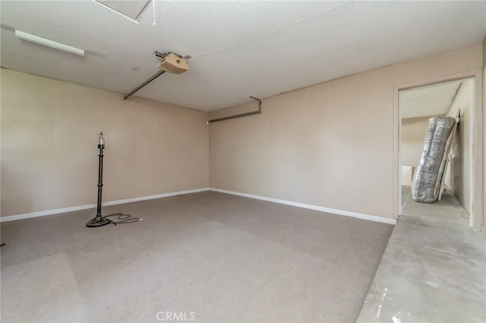 6087 Vineyard Rancho Cucamonga, CA 91701