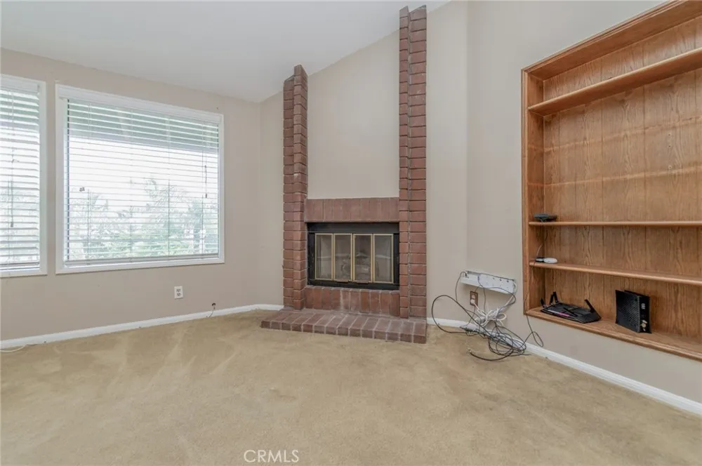 6087 Vineyard Rancho Cucamonga, CA 91701