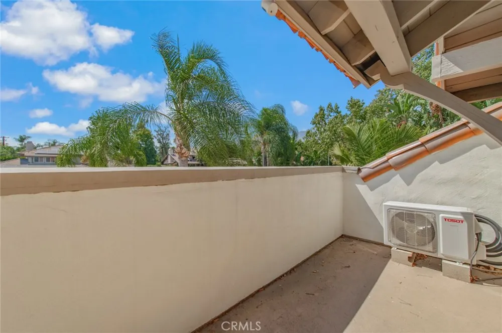 6087 Vineyard Rancho Cucamonga, CA 91701