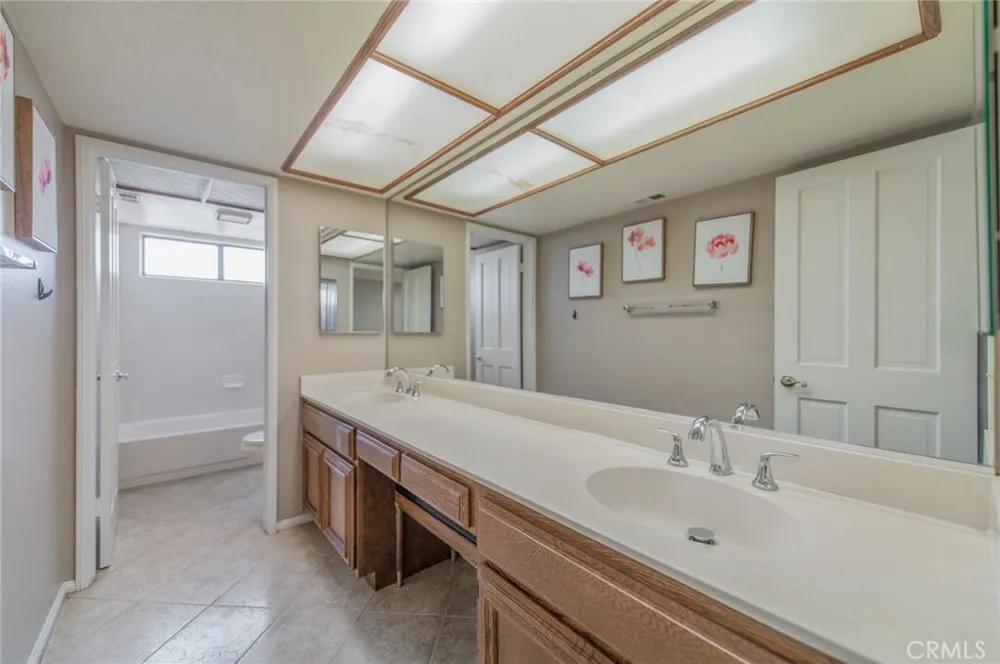 6087 Vineyard Rancho Cucamonga, CA 91701