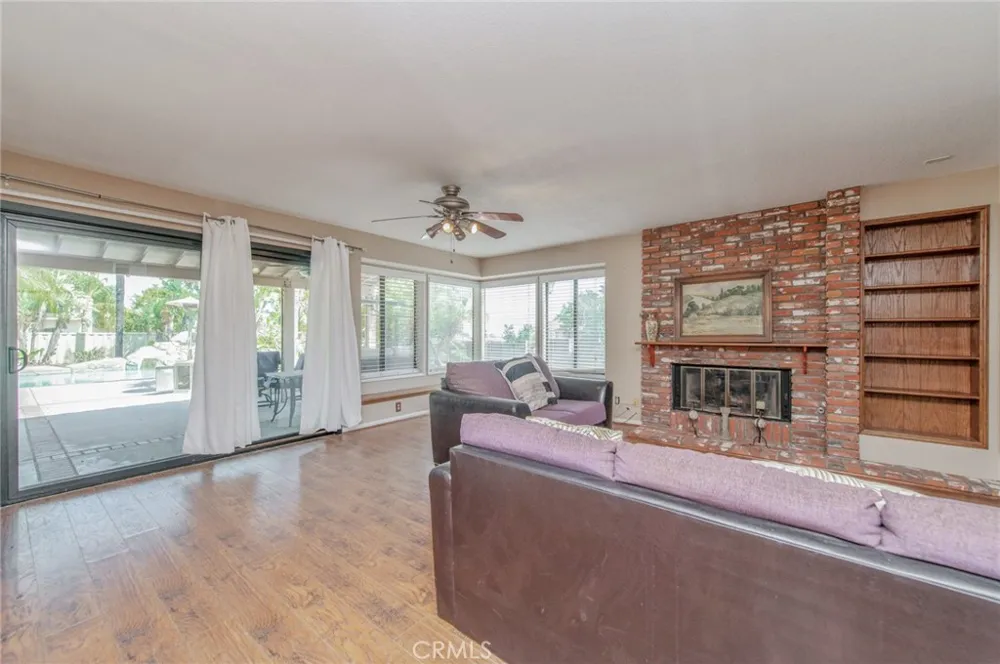 6087 Vineyard Rancho Cucamonga, CA 91701