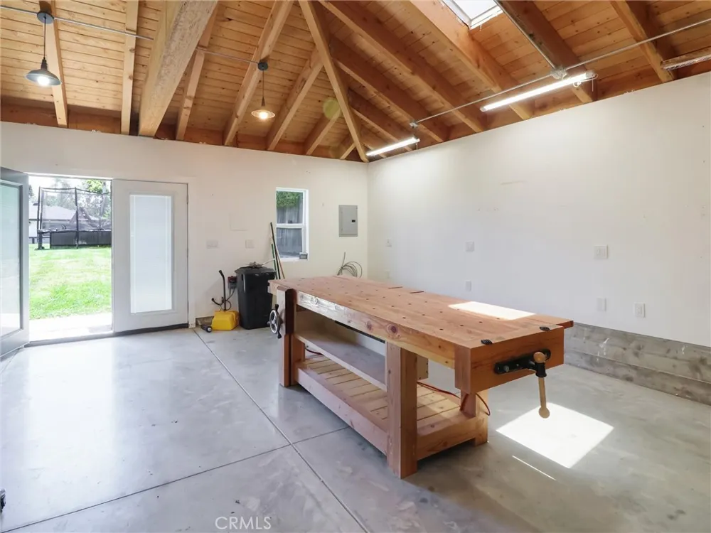 37 Hidden Valley Road Rolling Hills Estates, CA 90274