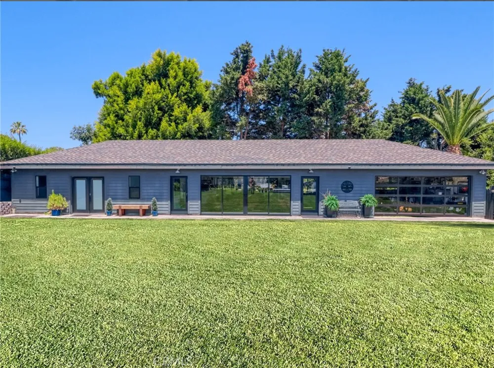37 Hidden Valley Road Rolling Hills Estates, CA 90274
