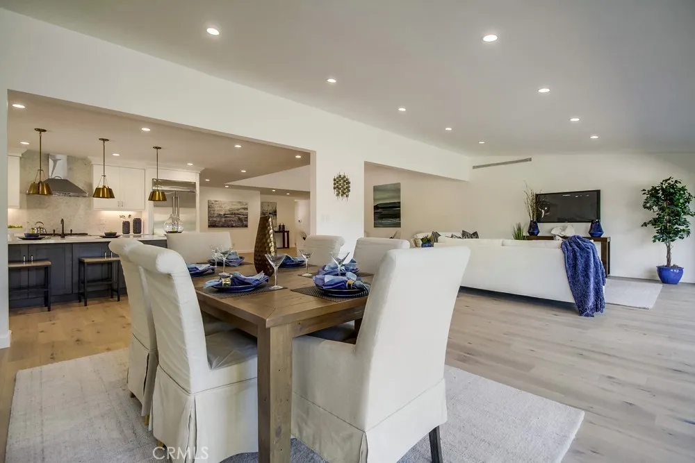 37 Hidden Valley Road Rolling Hills Estates, CA 90274