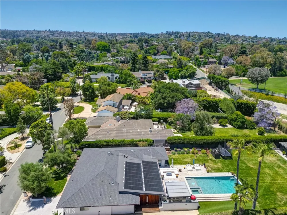 37 Hidden Valley Road Rolling Hills Estates, CA 90274