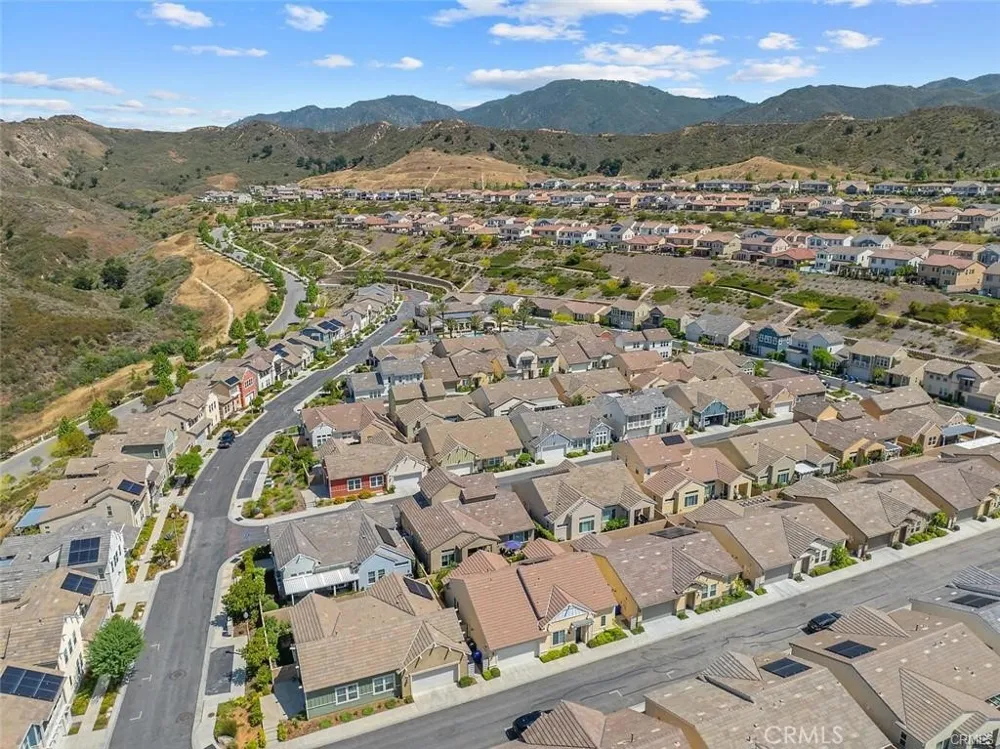 25110 Citron Lane Canyon Country, CA 91387