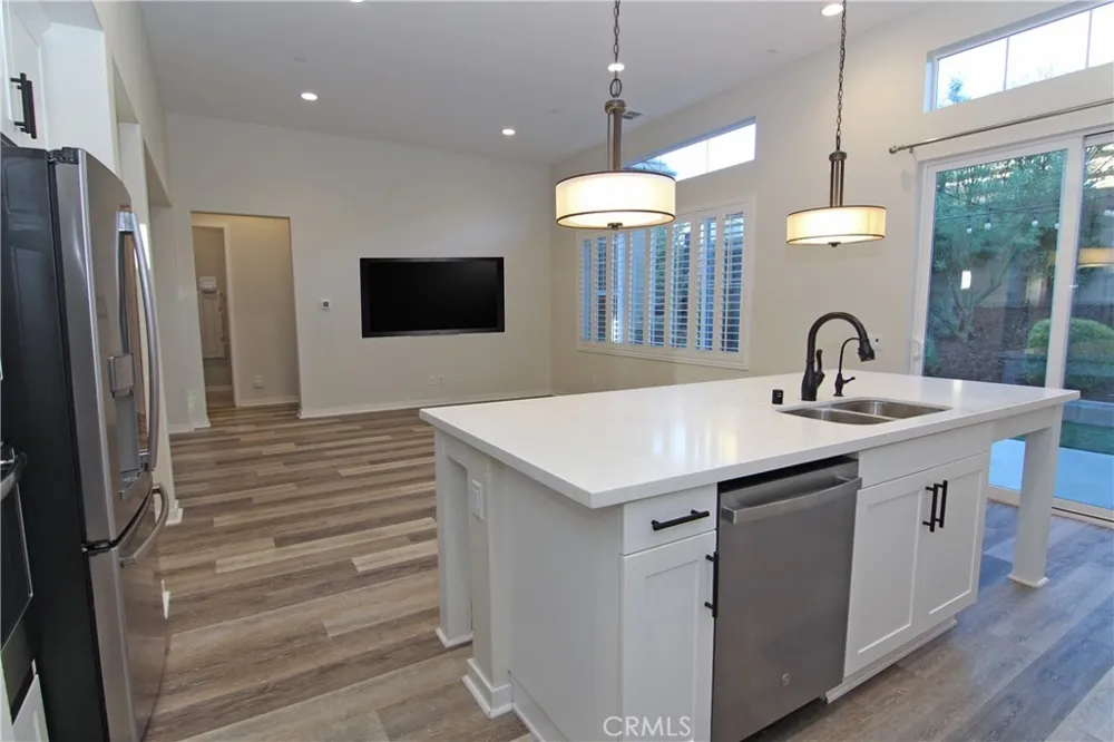 25110 Citron Lane Canyon Country, CA 91387