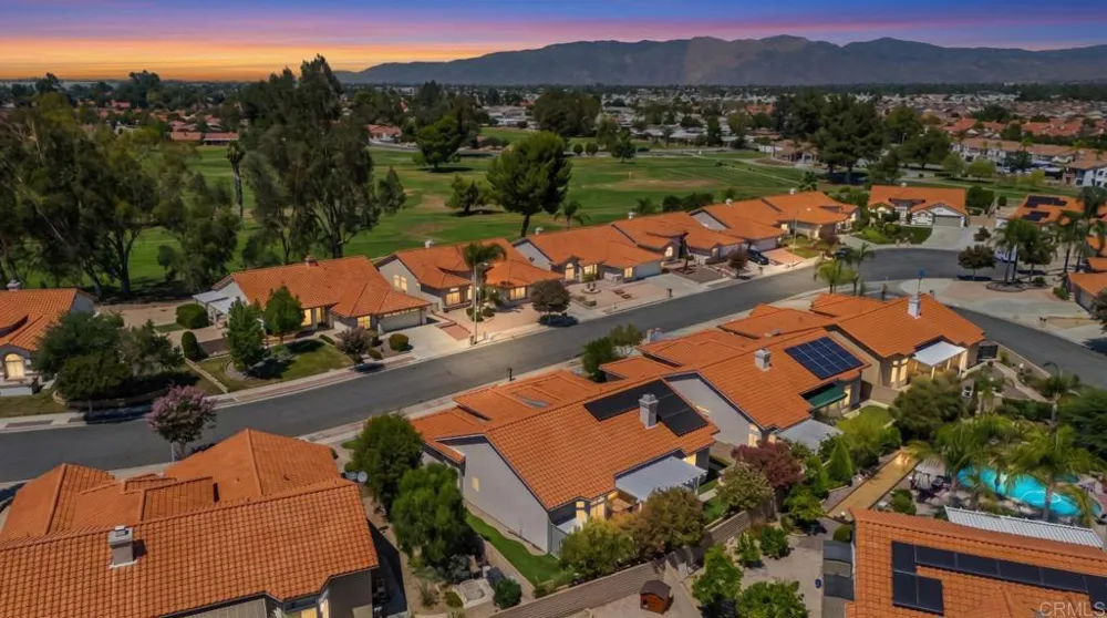 1999 Pecan Tree Street Hemet, CA 92545