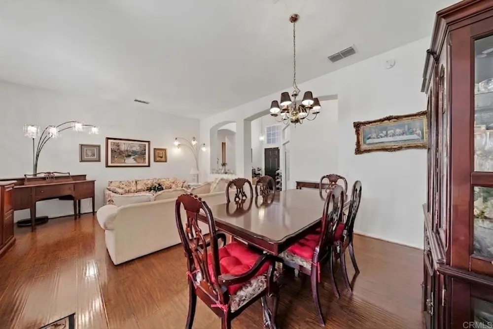 1999 Pecan Tree Street Hemet, CA 92545
