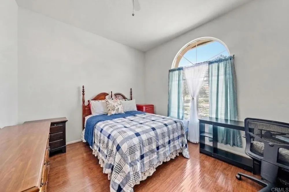 1999 Pecan Tree Street Hemet, CA 92545
