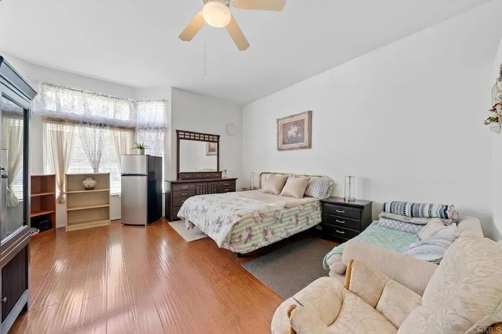 1999 Pecan Tree Street Hemet, CA 92545