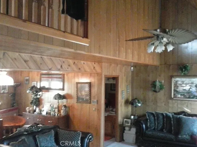 23840 Zuger Drive Crestline, CA 92325
