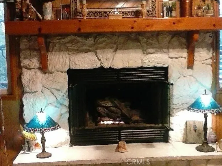 23840 Zuger Drive Crestline, CA 92325