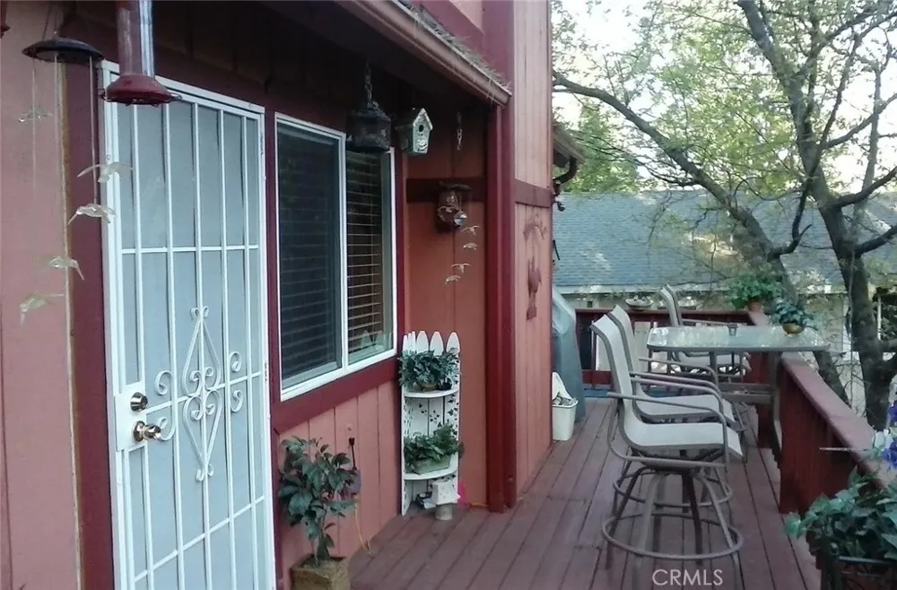 23840 Zuger Drive Crestline, CA 92325