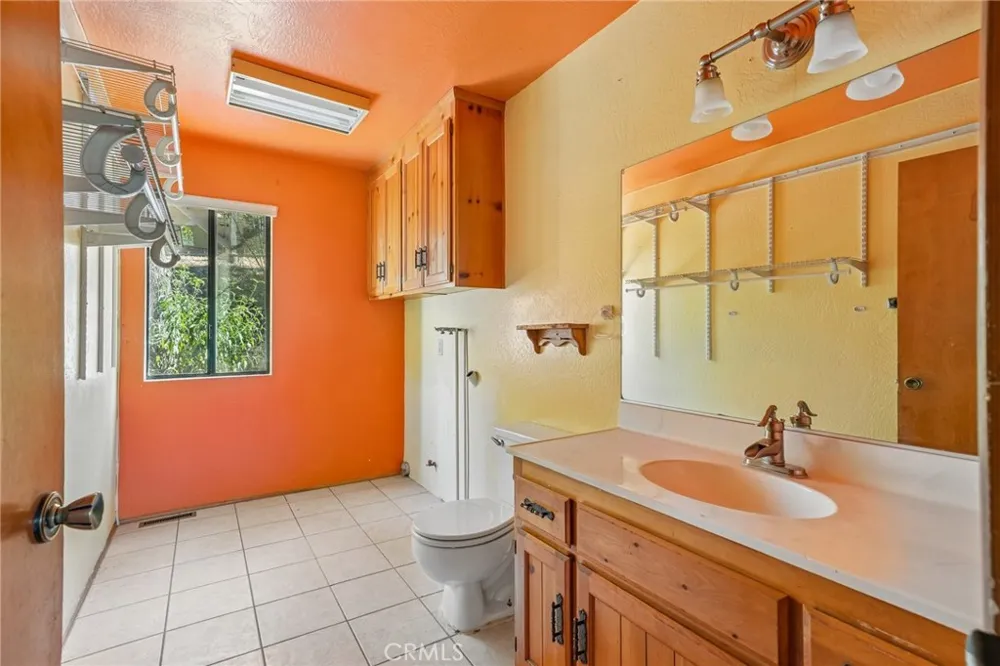 23840 Zuger Drive Crestline, CA 92325