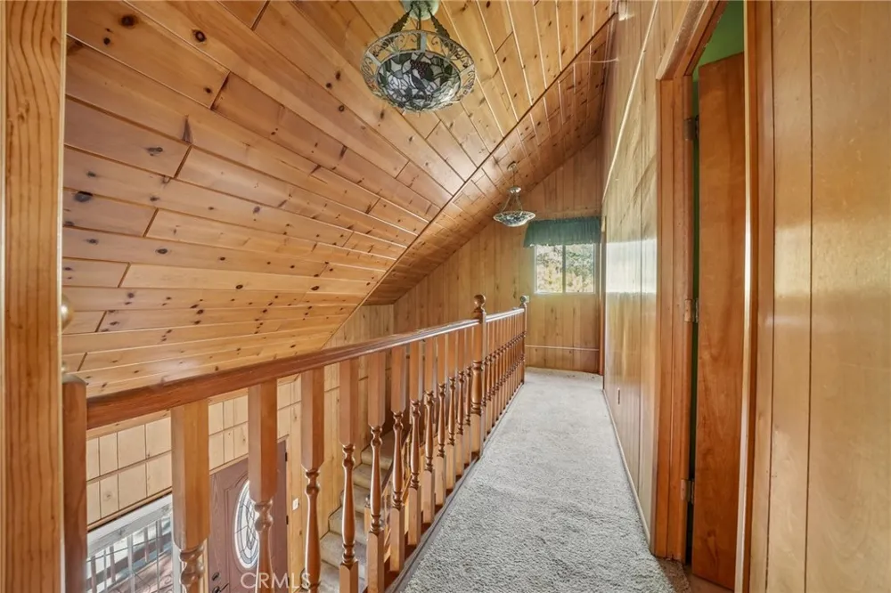 23840 Zuger Drive Crestline, CA 92325