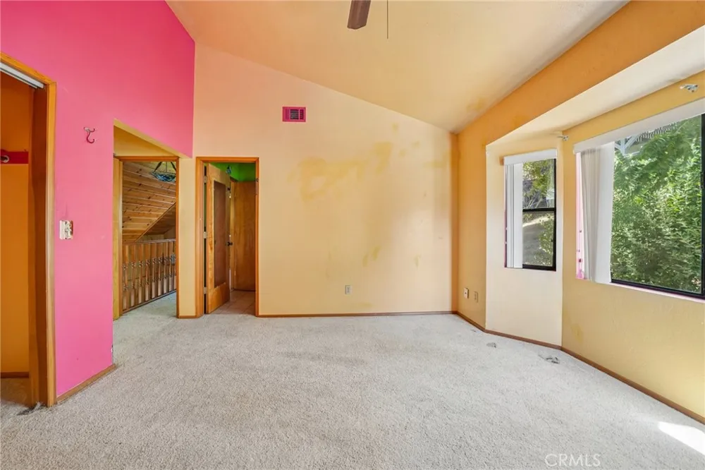 23840 Zuger Drive Crestline, CA 92325