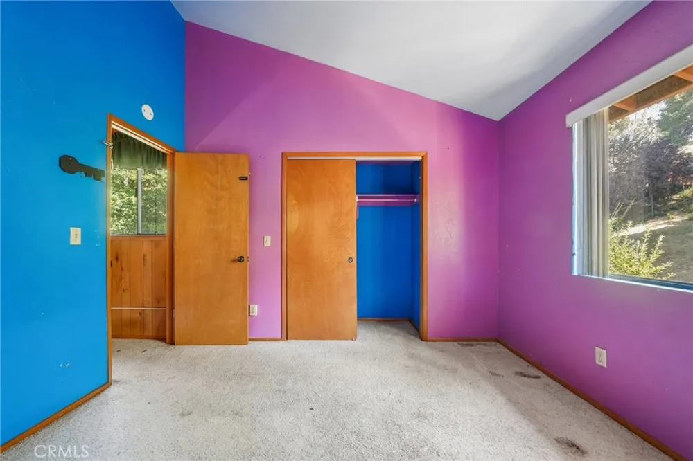 23840 Zuger Drive Crestline, CA 92325