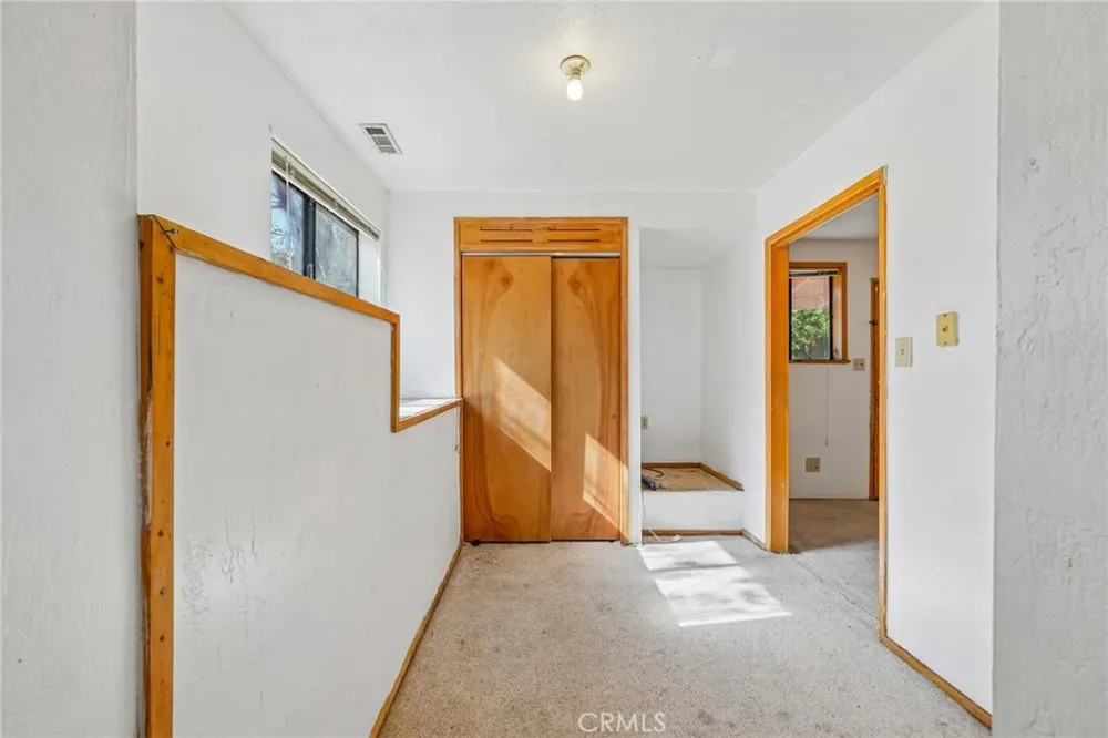 23840 Zuger Drive Crestline, CA 92325