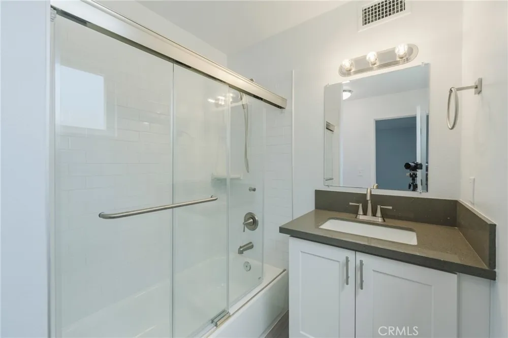 10062 Ellis Fountain Valley, CA 92708