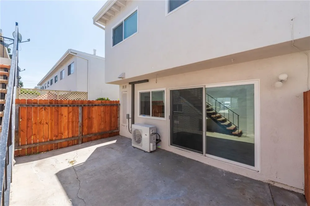 10062 Ellis Fountain Valley, CA 92708