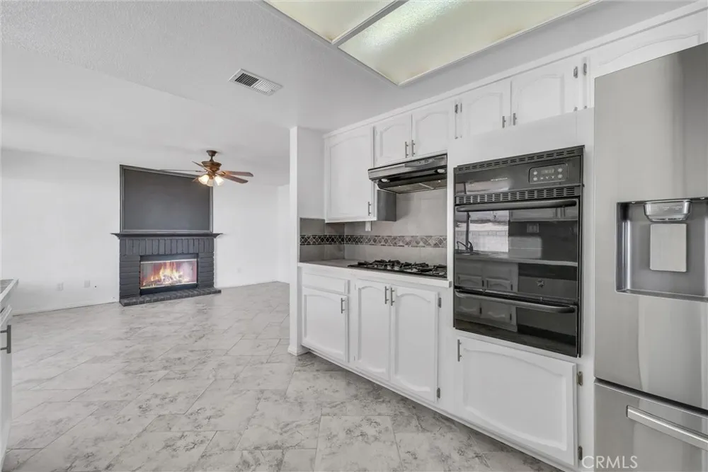 42021 Bancroft Hemet, CA 92544