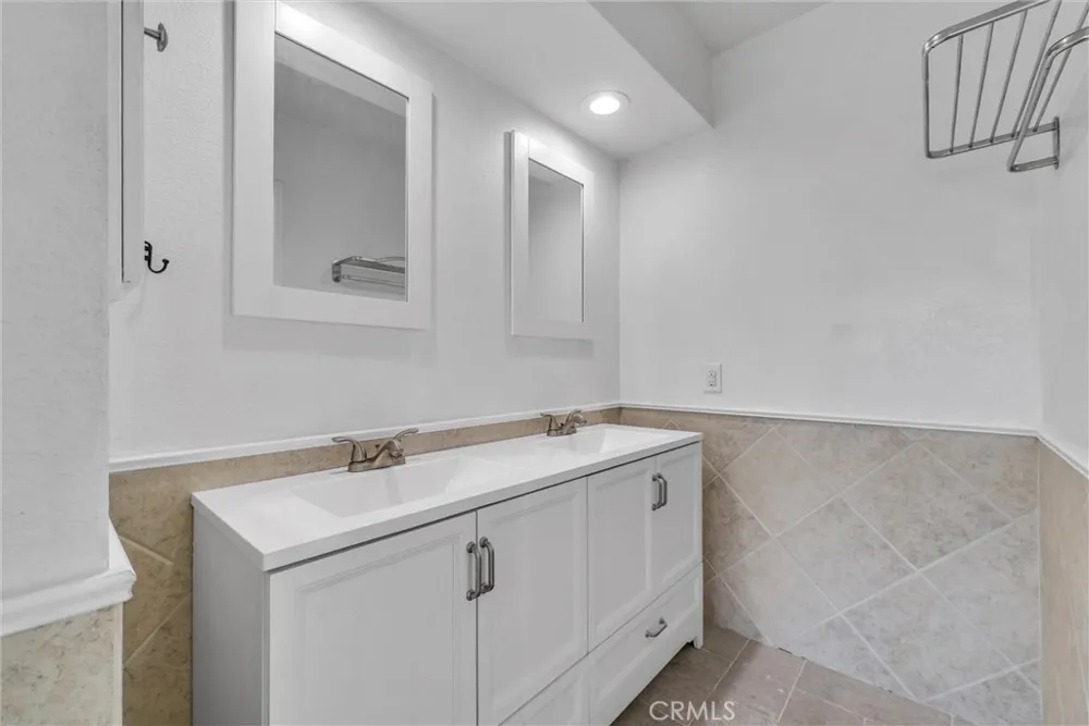 42021 Bancroft Hemet, CA 92544