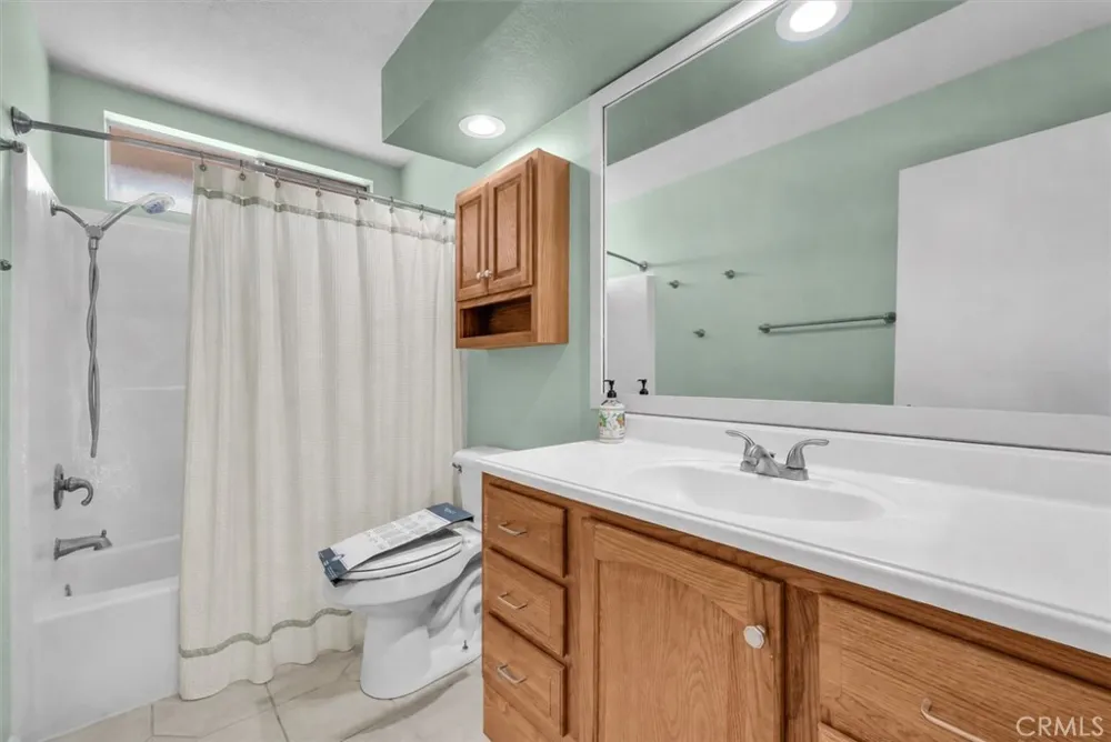 42021 Bancroft Hemet, CA 92544
