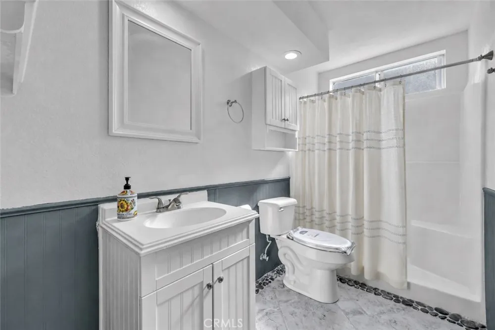 42021 Bancroft Hemet, CA 92544