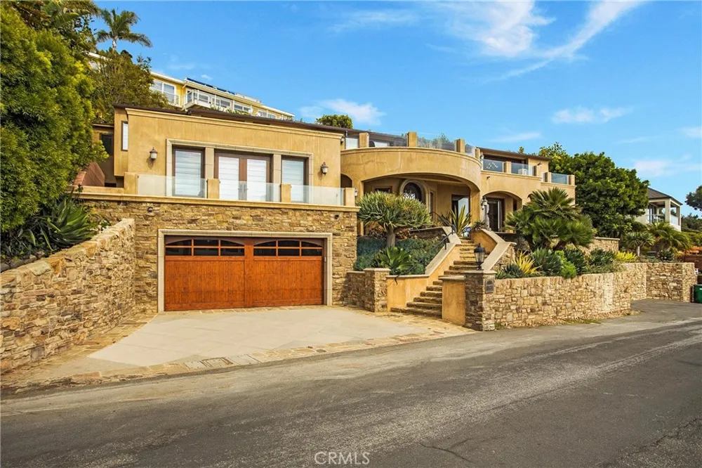 840 Canyon View Drive Laguna Beach, CA 92651