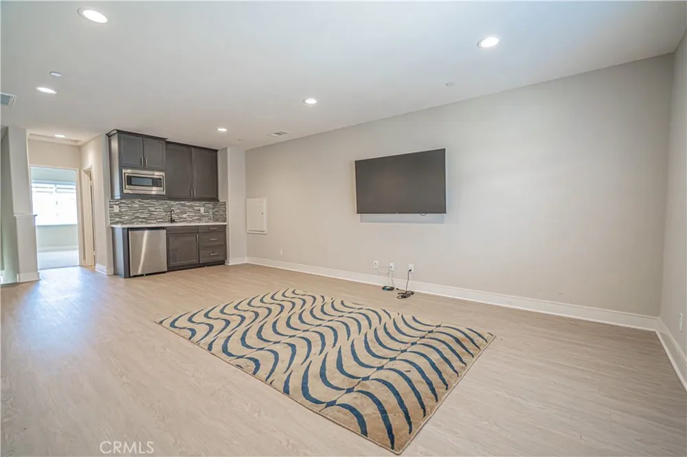 2041 Cork Oak Street Palmdale, CA 93551