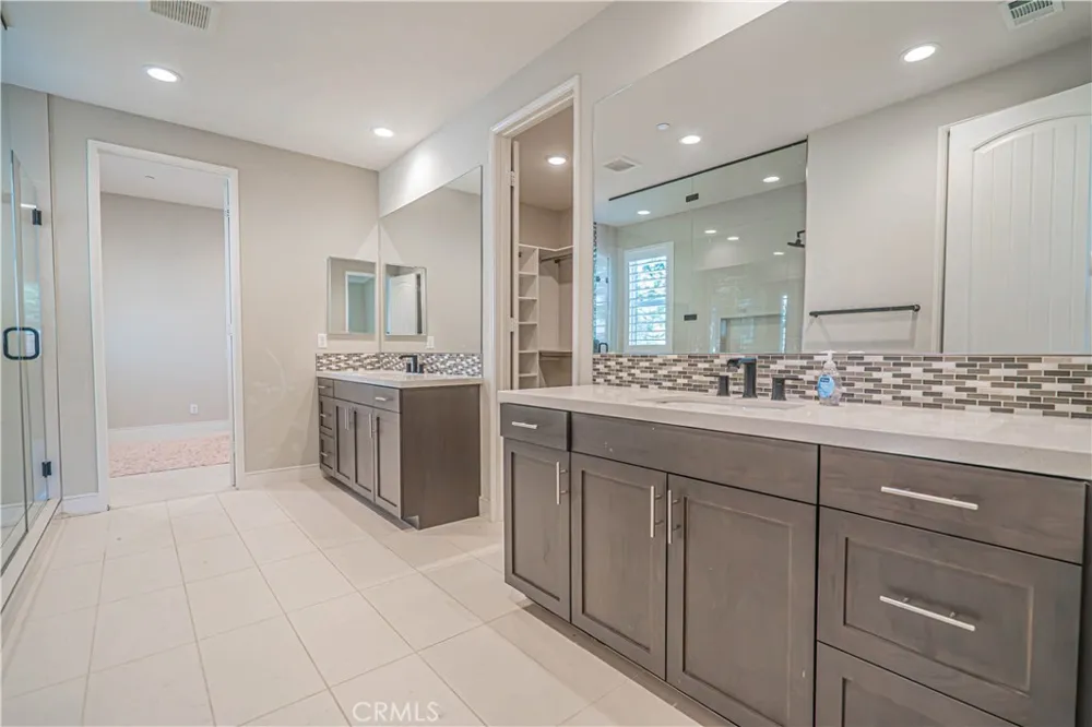 2041 Cork Oak Street Palmdale, CA 93551