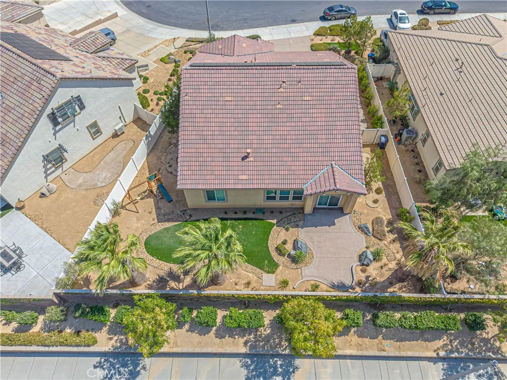 2041 Cork Oak Street Palmdale, CA 93551