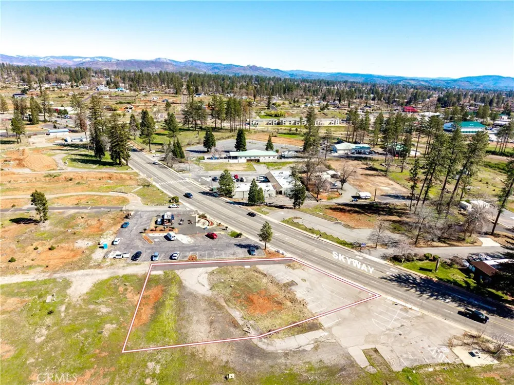 7067 Skyway Paradise, CA 95969