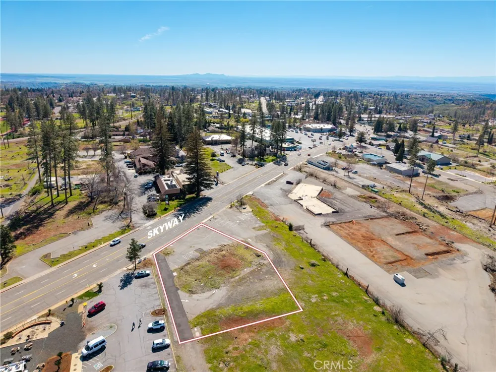 7067 Skyway Paradise, CA 95969