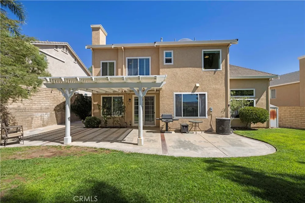 21658 Canyon Heights Circle Saugus, CA 91390
